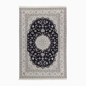 Tapis noué à la main à motifs floraux Nain