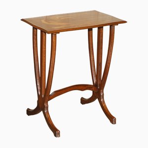 Dining Table in Walnut