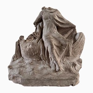 Statua antica di donna drappeggiata in terracotta di Charles Filleul