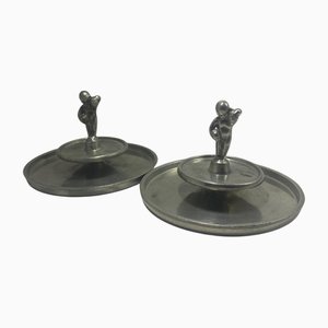 Tabletts aus Zinn mit Figuren-Kreuzstück von Edvin Ollers, Schweden, 1928, 2er Set