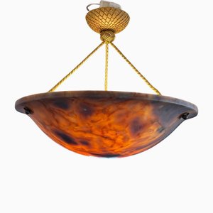 Lampada a sospensione in alabastro con dettagli dorati, Svezia, anni '40