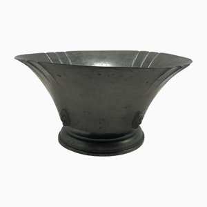 Scodella in peltro di Sylvia Stave per CG Hallberg, Svezia, 1934