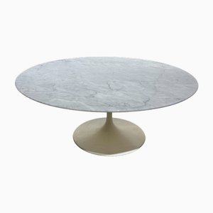 Table by Eero Saarinen for Knoll International, 1990
