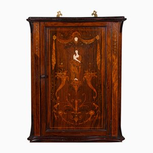 Kleiner antiker englischer Eckschrank, 1910