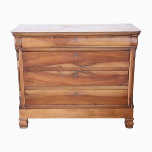 Antique Chest of Drawers in Walnut