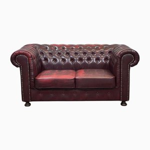 Two-Seater Chesterfield Sofa in Red, 1980s