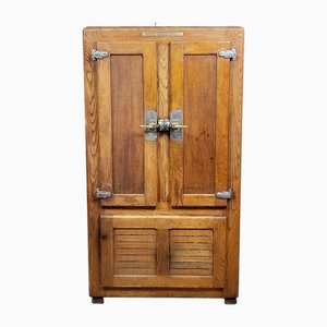 Vintage Shop Cooler in Oak, 1930