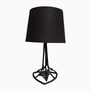 Lámpara de mesa francesa Art Déco con marco de hierro forjado negro, 1930