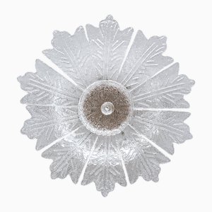 Lámpara de techo italiana con flores de cristal de Murano, años 70