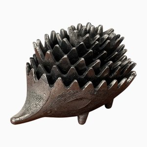 Stapelbarer Mid-Century Metall Igel Aschenbecher von der UdSSR, 1960er, 6 . Set