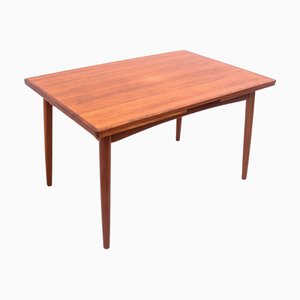 Mesa de comedor danesa vintage de teca, años 60