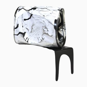 Yannick Bouillault, The Old Black Paint Pot, Lackierter Stahl