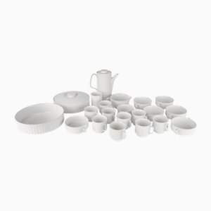 Set in porcellana di Tapio Wirkkala, anni '70, set di 21