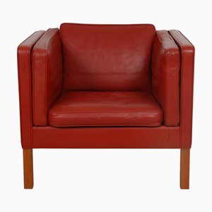 Poltrona nr. 2334 in pelle rossa di Børge Mogensen, inizio XXI secolo