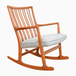 Ml33 Rocking Chair in Oak by Hans J. Wegner for A/S Mikael Laursen, 1950s