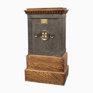 Iron Safe in Iron