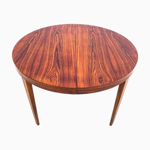 Sillas danesas vintage con mesa, años 60. Juego de 5