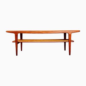 Couchtisch aus Teak mit Gestell aus Rattan, 1960er
