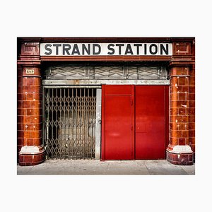 Guy Sargent, Strand Station, Photograph