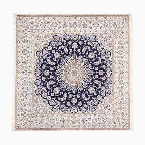 Nain Floral Pattern Rug in Wool