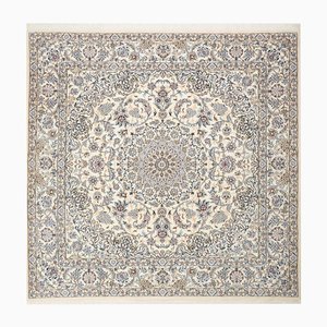 Nain Rug in Virgin Wool