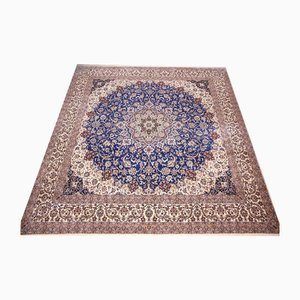 Nain Floral Pattern Rug in Wool