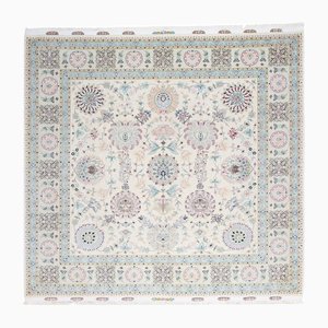 Tabriz Hand-Knotted Rug in Wool