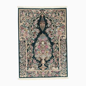 Orientalischer Teppich aus Wolle