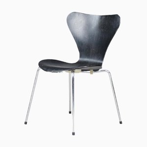 Silla de comedor 3107 serie 7 escandinava en negro atribuida a Arne Jacobsen para Fritz Hansen, años 90