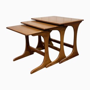 Tavoli ad incastro in teak, anni '70, set di 3