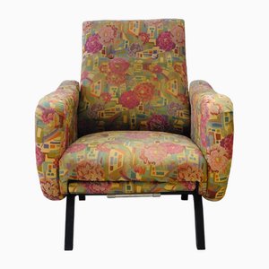 Butaca reclinable con reposapiés extraíble de tela floral, años 60