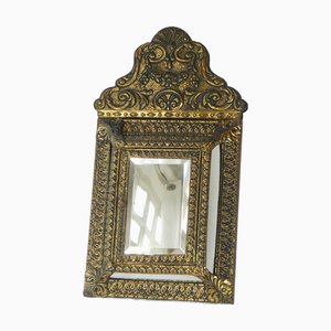Mobiletto antico in rame con specchio smussato, Olanda