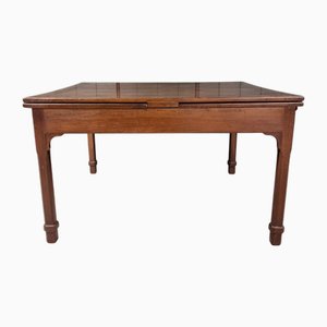 Extendable Table in Walnut, 1770