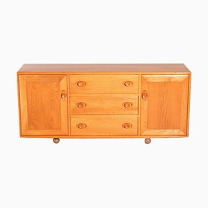 Mid-Century Modell 455 Sideboard mit Rollen in Ulmenholz von Ercol, 1970er