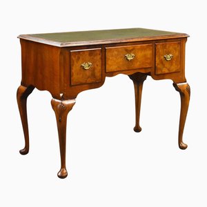 Mesa de escritura antigua de nogal, años 10