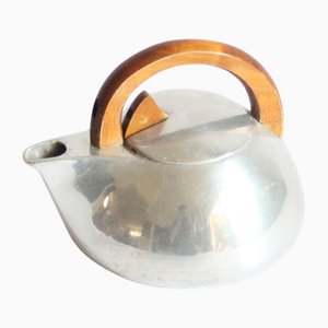 Modern Streamline K3 Kettle by Jean Picquot for Burrage and Boyd Ltd, 1940s