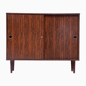 Armario Mid-Century con puertas correderas de madera
