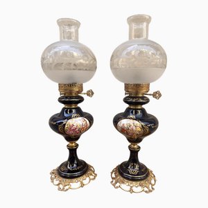 Lámparas francesas de cerámica decorada a mano con latón y vidrio, década de 1890. Juego de 2