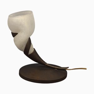 Lampe de Bureau Moderniste en Forme de Corne en Laiton et Verre Satiné, 1960s