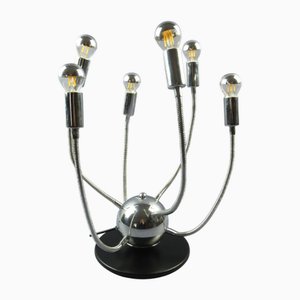Lámpara de mesa era espacial moderna de metal cromado con 6 luces, Italia, años 80