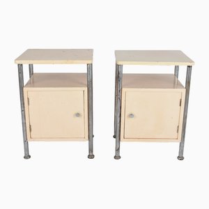 Bauhaus Nachttische aus Stahlrohr & Nussholz von Vichr, 1930er, 2er Set