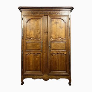 Armoire Lyonnaise Louis XV en Noyer