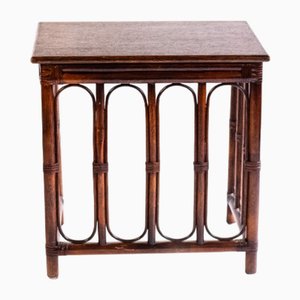 Mesa vintage de bambú en marrón oscuro