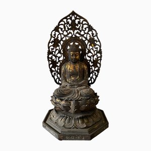 Amida Butsu Bhudha aus geschnitztem Holz