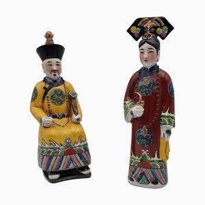 Sabios chinos de porcelana policromada, principios de 1900. Juego de 2