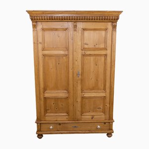 Armoire 2 Portes Antique en Pin Dépouillé et Ciré, fin du 19ème Siècle