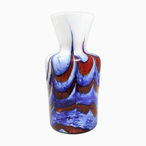 Vase Postmoderne en Verre de Murano Rouge, Blanc et Bleu attribué à Carlo Moretti, Italie, 1970