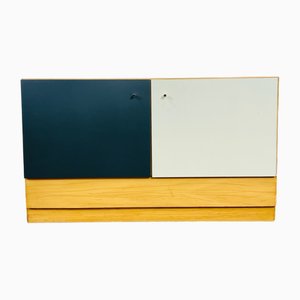 Niedriges Vintage Sideboard aus Eschenholz von Jean Prouvé, 1960er