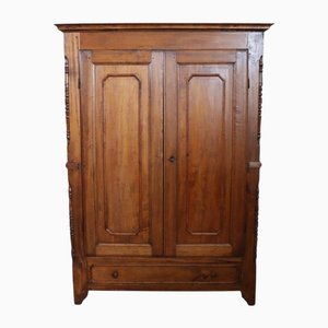 Armadio antico in legno di pioppo, inizio XIX secolo