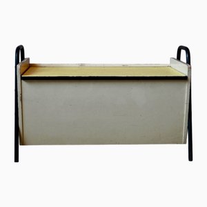 Mid-Century Holz Spielzeugkiste aus Resopal & Metall, 1950er